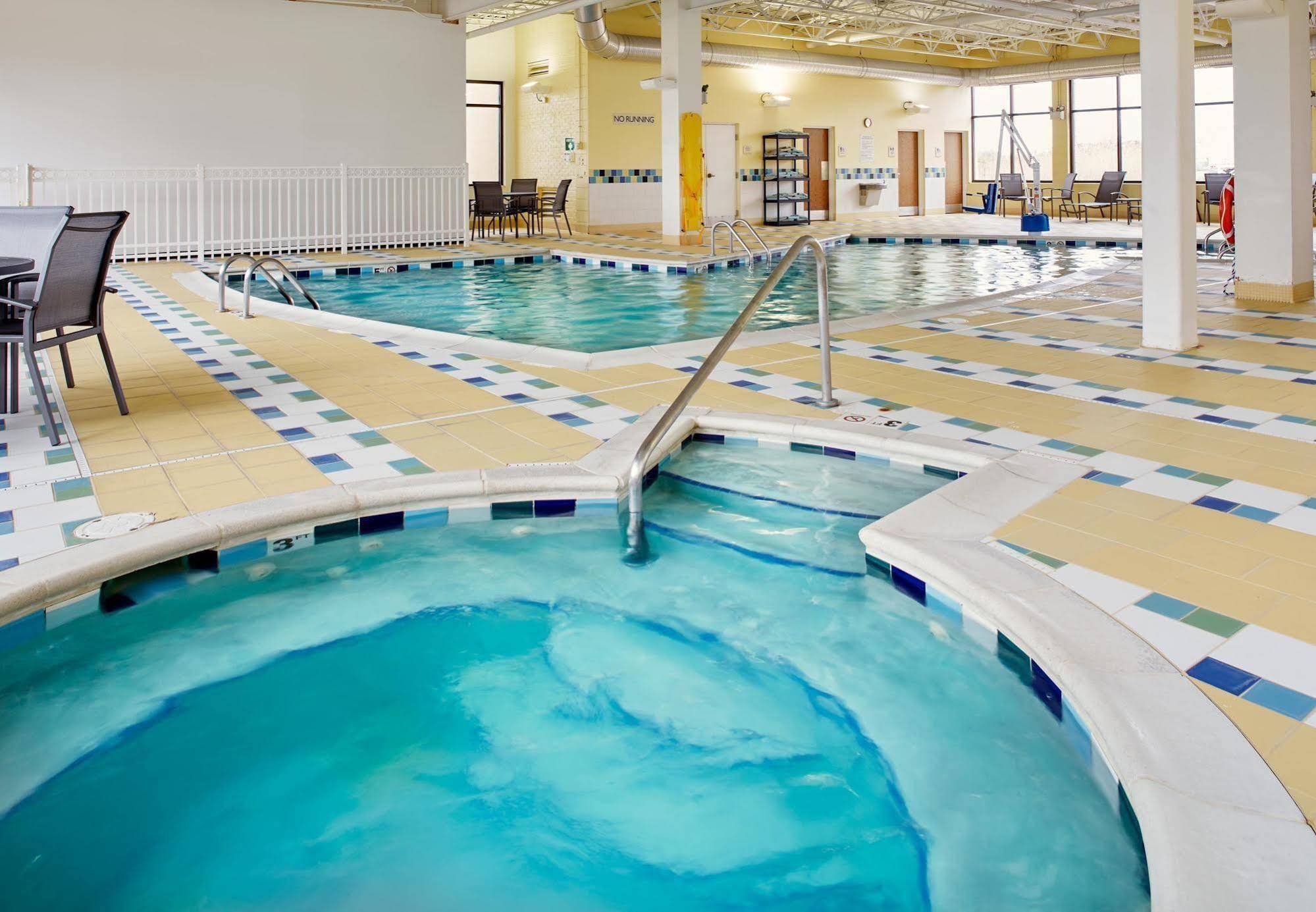 Fairfield Inn & Suites By Marriott Cleveland Beachwood Exteriér fotografie